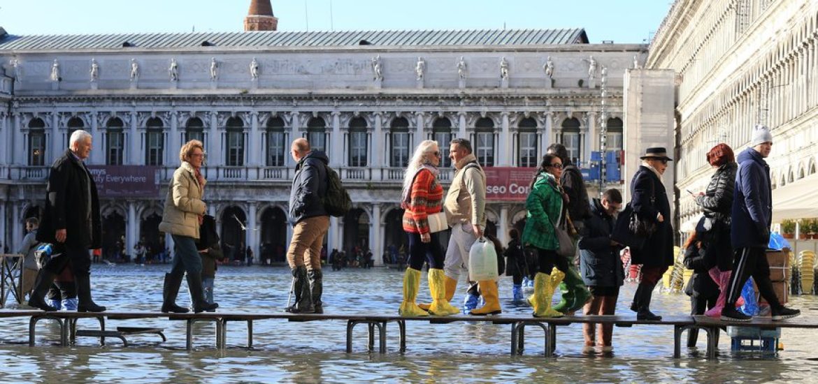 La nouvelle montée des eaux à Venise inquiète