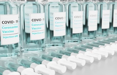 Covid-19 vaccine protection drops after three months