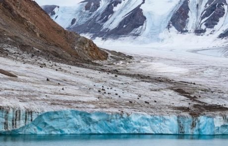 Collapse of Canada’s last intact Arctic ice shelf due to rising temperatures